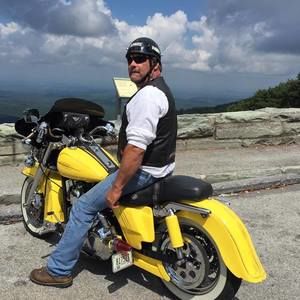 Meet your Posher, Tom